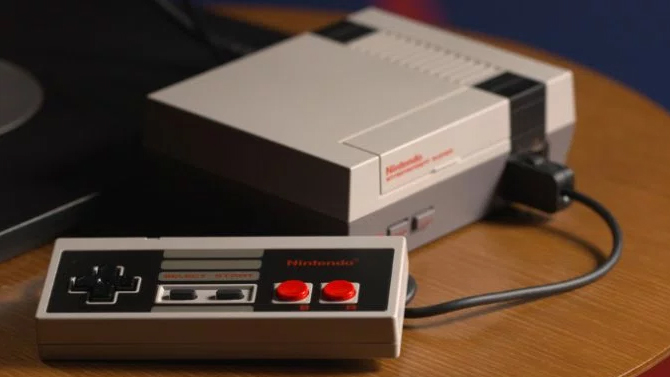 NES Mini : Déjà des extensions pour les très courts câbles des manettes