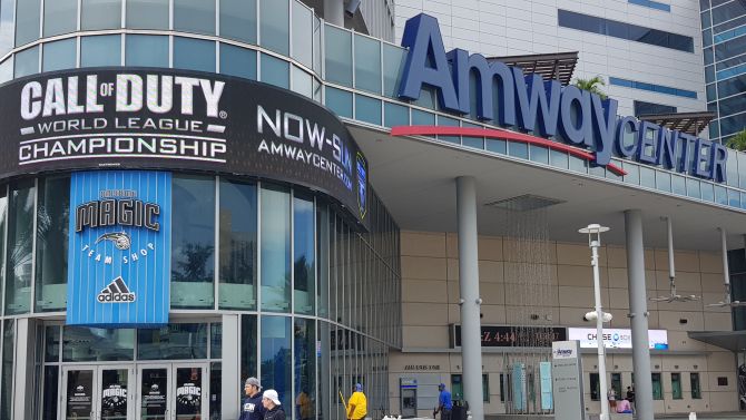 eSport : Les coulisses du CoD Championship en photos