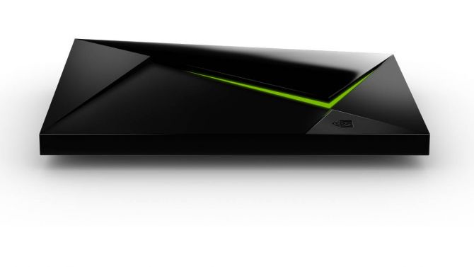 Nvidia Shield propose un pack avec sa télécommande et une offre Molotov (TV à la demande)