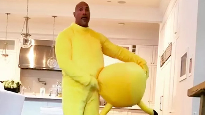 The Rock ou Hugh Jackman seraient pressentis pour incarner... Pikachu au cinéma