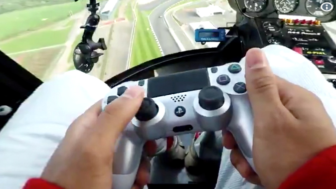 L'image du jour : Conduire une voiture avec une manette PS4 depuis un hélicoptère, c'est possible