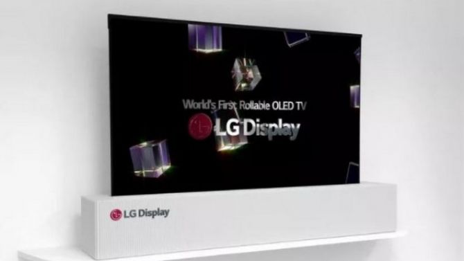 CES 2018 : LG présente sa technologie d'écran TV pliable/dépliable