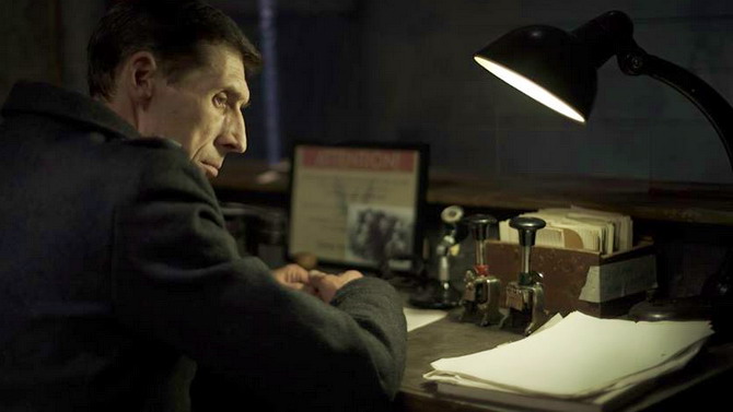 Papers, Please : Le court-métrage sur YouTube cette semaine, gloire à Arstotzka