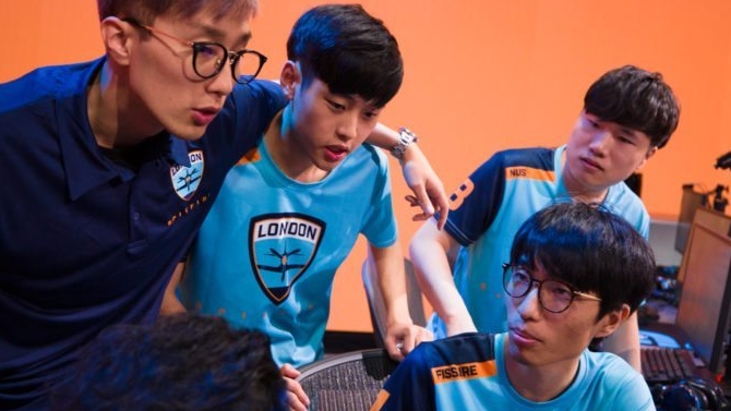 Overwatch League : London Spitfire remonte en playoffs