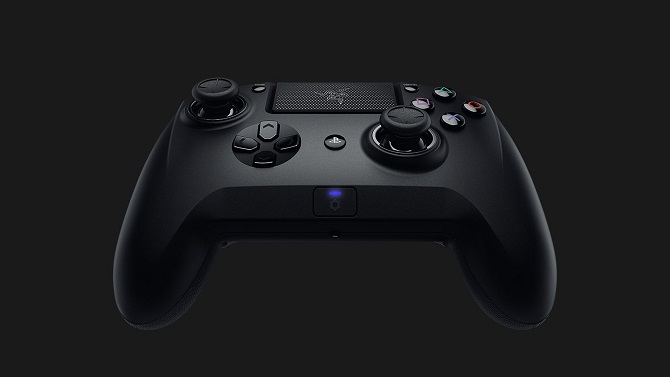 TEST du pad Razer Raiju Tournament Edition : Un pad Xbox pour PlayStation ?