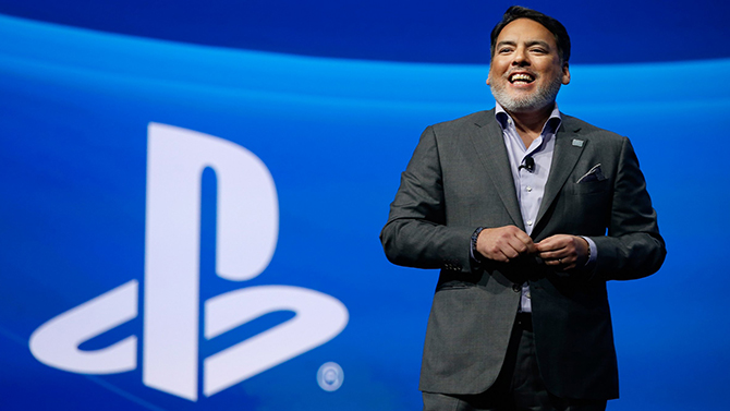 Shawn Layden explique pourquoi le cross-play est difficile à mettre en place sur PS4