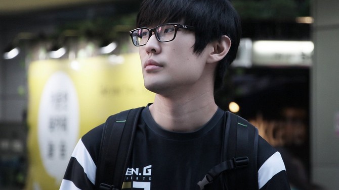 League of Legends : Ambition met fin à sa carrière de joueur