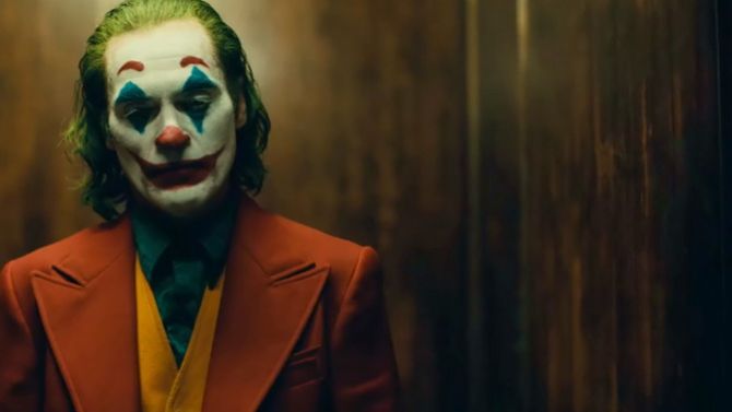 JOKER : Voici le premier trailer complètement fou du film avec Joaquin Phoenix