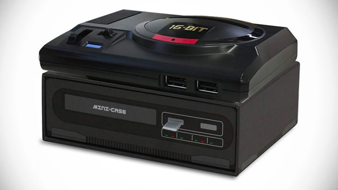 Mega Drive Mini : Une boite de rangement des câbles en forme de Mega-CD