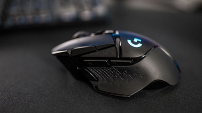 La souris G502 Logitech a perdu sa queue, les infos sans fil