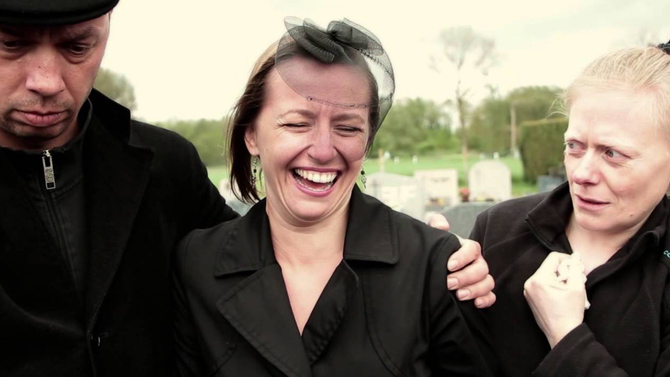 L'image du jour : Une tombe qui rendra votre enterrement un peu moins triste