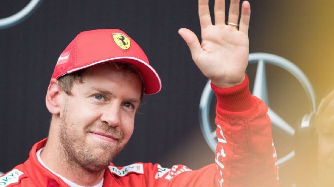 L'image du jour : Un cosplay de Toad par Sebastian Vettel plutôt réussi