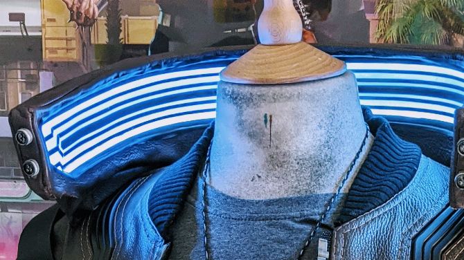 L'image du jour : Plus de 400h de travail pour une veste Cyberpunk 2077 de TRÈS haute qualité