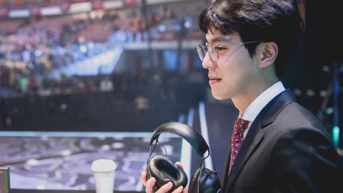 League of Legends : Le coach le plus titré de la scène compétitive, Kkoma, pourrait revenir chez T1