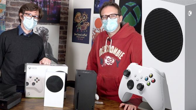 Xbox Series S : Unboxing avec masques mais sans gants, et plein de comparatifs