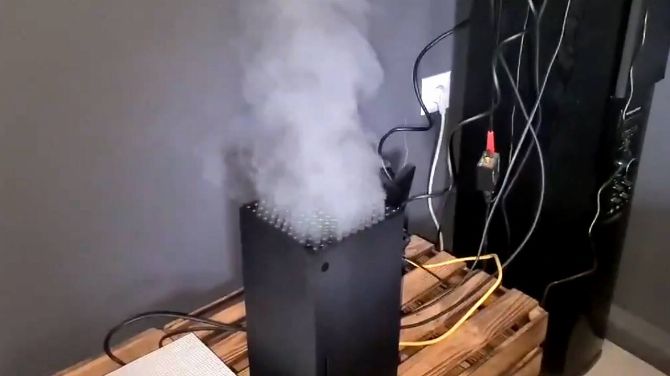 L'image du jour : Des Xbox Series X qui "partent en fumée", fake ou réalité ?