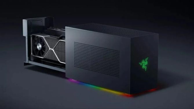 Razer Tomahawk Gaming Desktop : Un PC de jeu compact qui ressemble à une Xbox Series