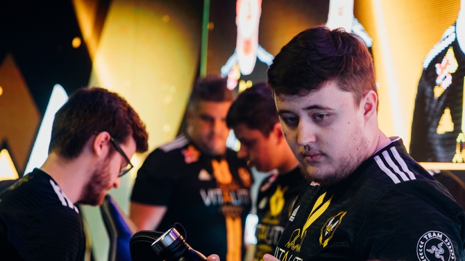 CS:GO : Nouveau record d'audience pendant le match Vitality contre Na'Vi dans le tournoi BLAST Premier