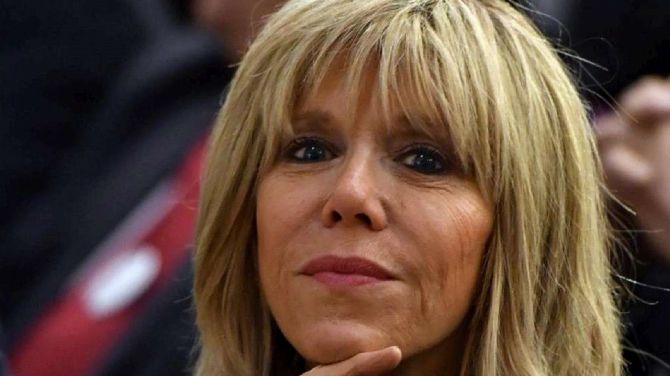 Brigitte Macron trouve "terrible l'addiction des jeunes à Fortnite" et des jeux vidéo en général