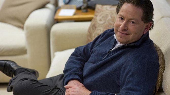 Activision Blizzard : Bobby Kotick renouvelé pour deux ans, avec un salaire en baisse