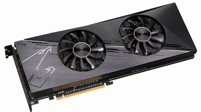 Gigabyte présente un SSD monstre de 32 To avec des débits pouvant atteindre 28 Go/s