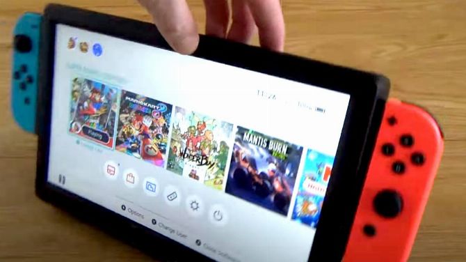 L'image du jour : Déçu de la Switch OLED ? Voici la MEGA Nintendo Switch