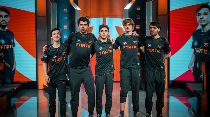League of Legends : Fnatic bat G2 pour se qualifier au World Championship et en demi-finale du LEC