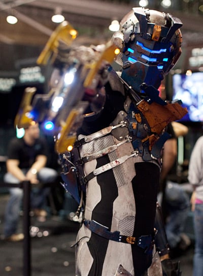 Le cosplay ultime Dead Space.