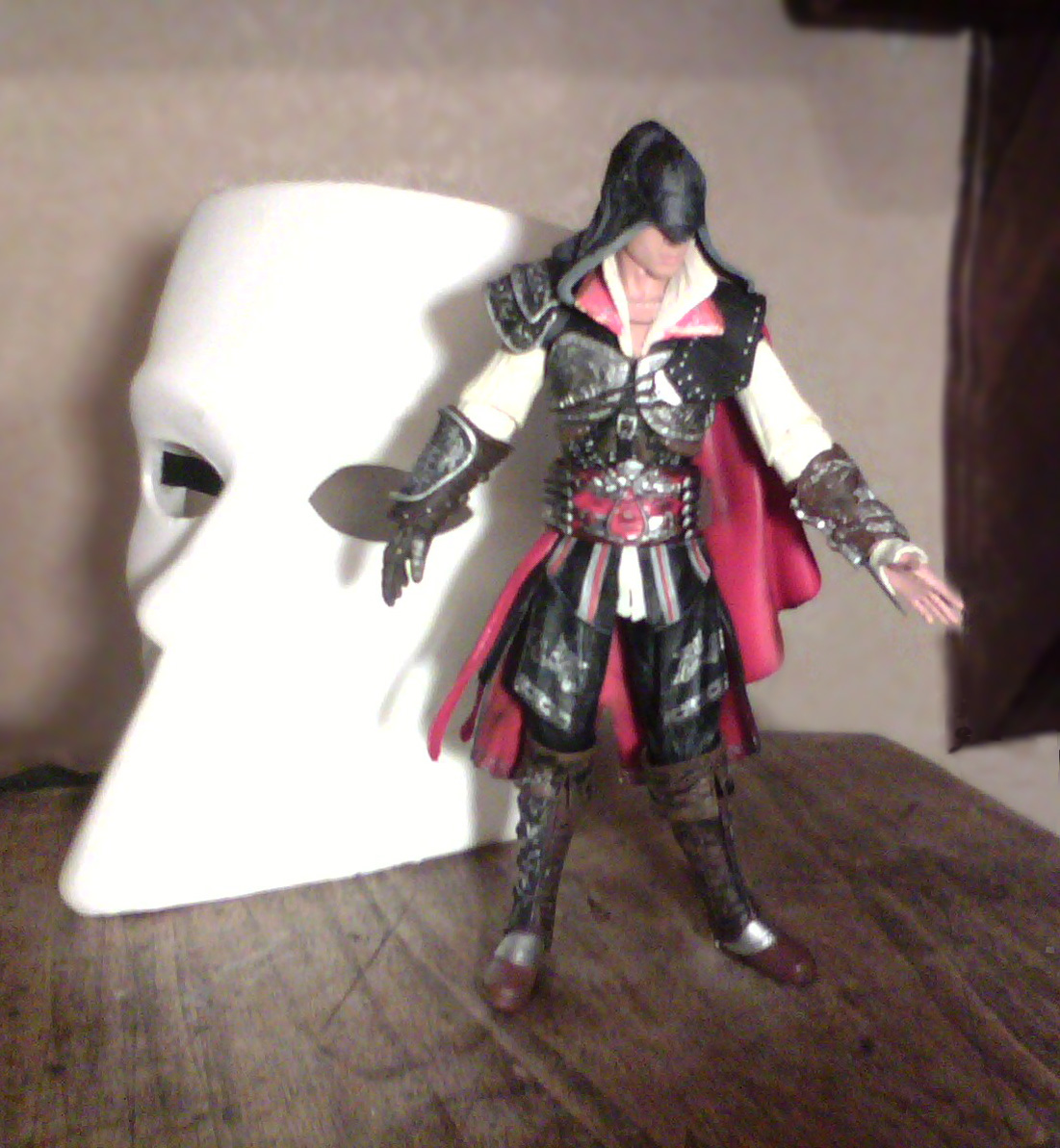 Jolie figurine Assassin's Creed 2 pour 15 euros