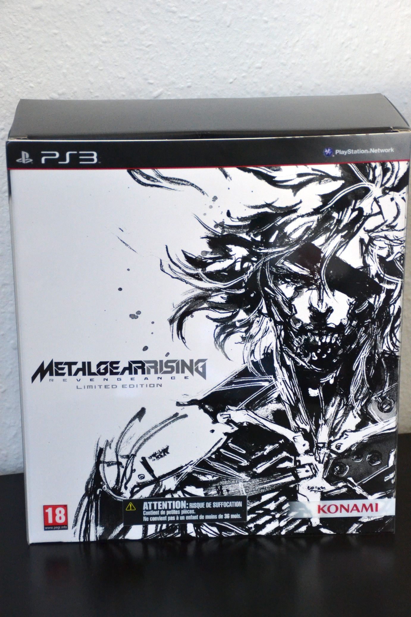Surprise du jour : Metal gear rising revengeance collector