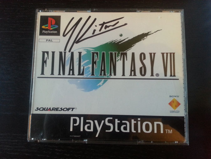 Final Fantasy VII Dédicacé par Mr Yoshinori Kitase (Réalisateur, Scénariste)