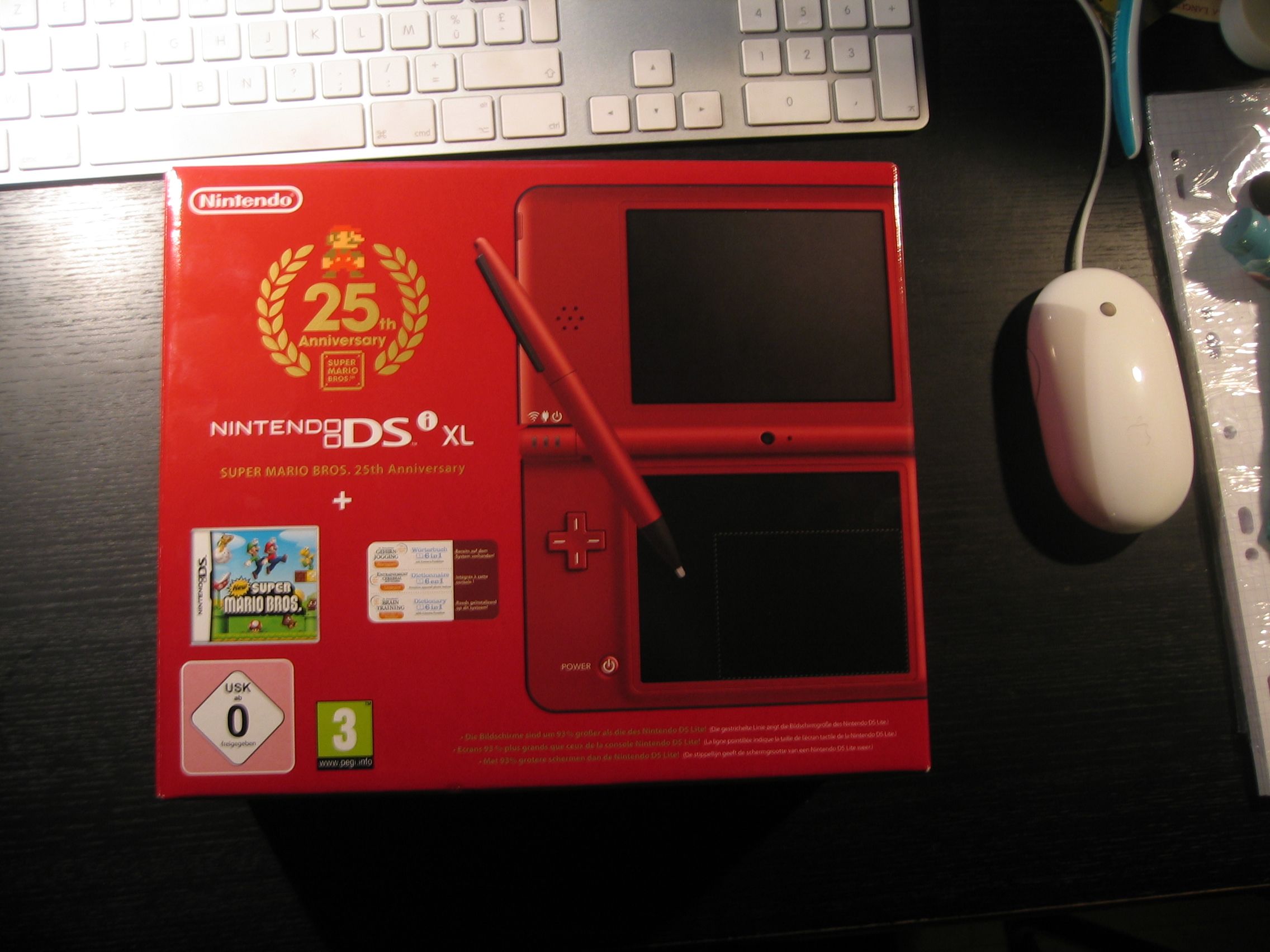 Déballage en avant première de la DS édition spécial Mario !