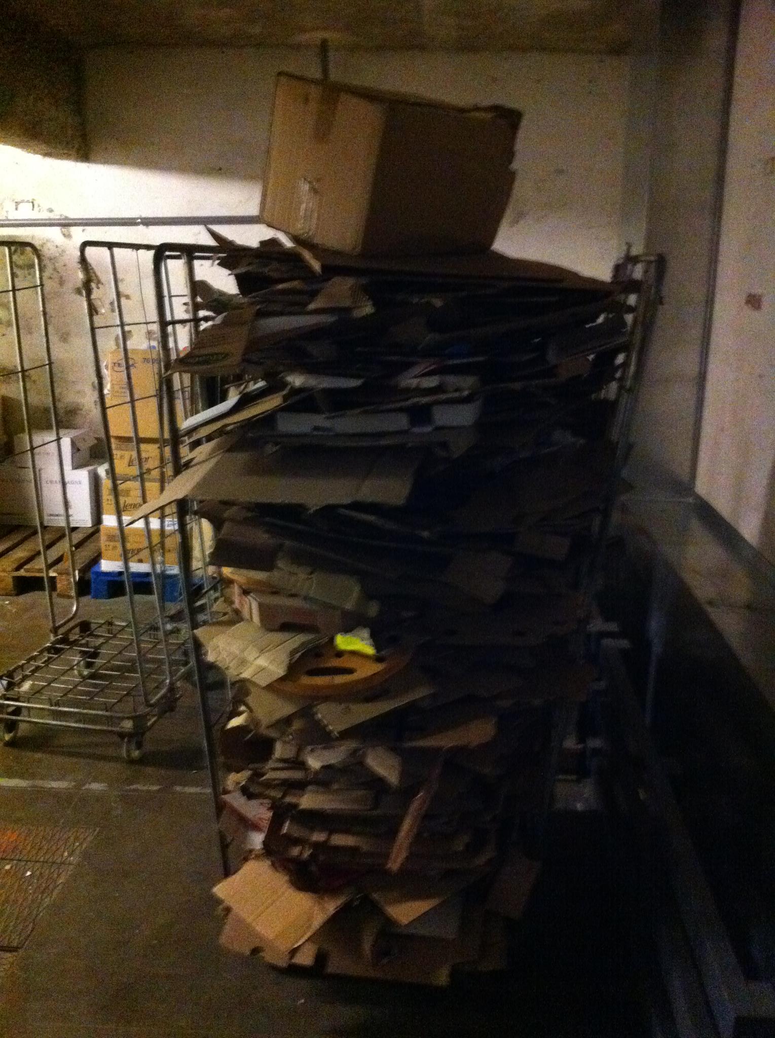 Les derniers moments d'un smiley triste.