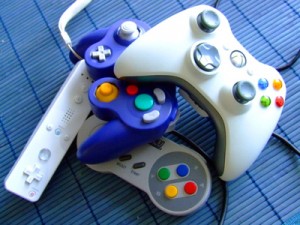 Nom : Vidéo ; Prénom : Jeux  ; 1983-2013 (?)