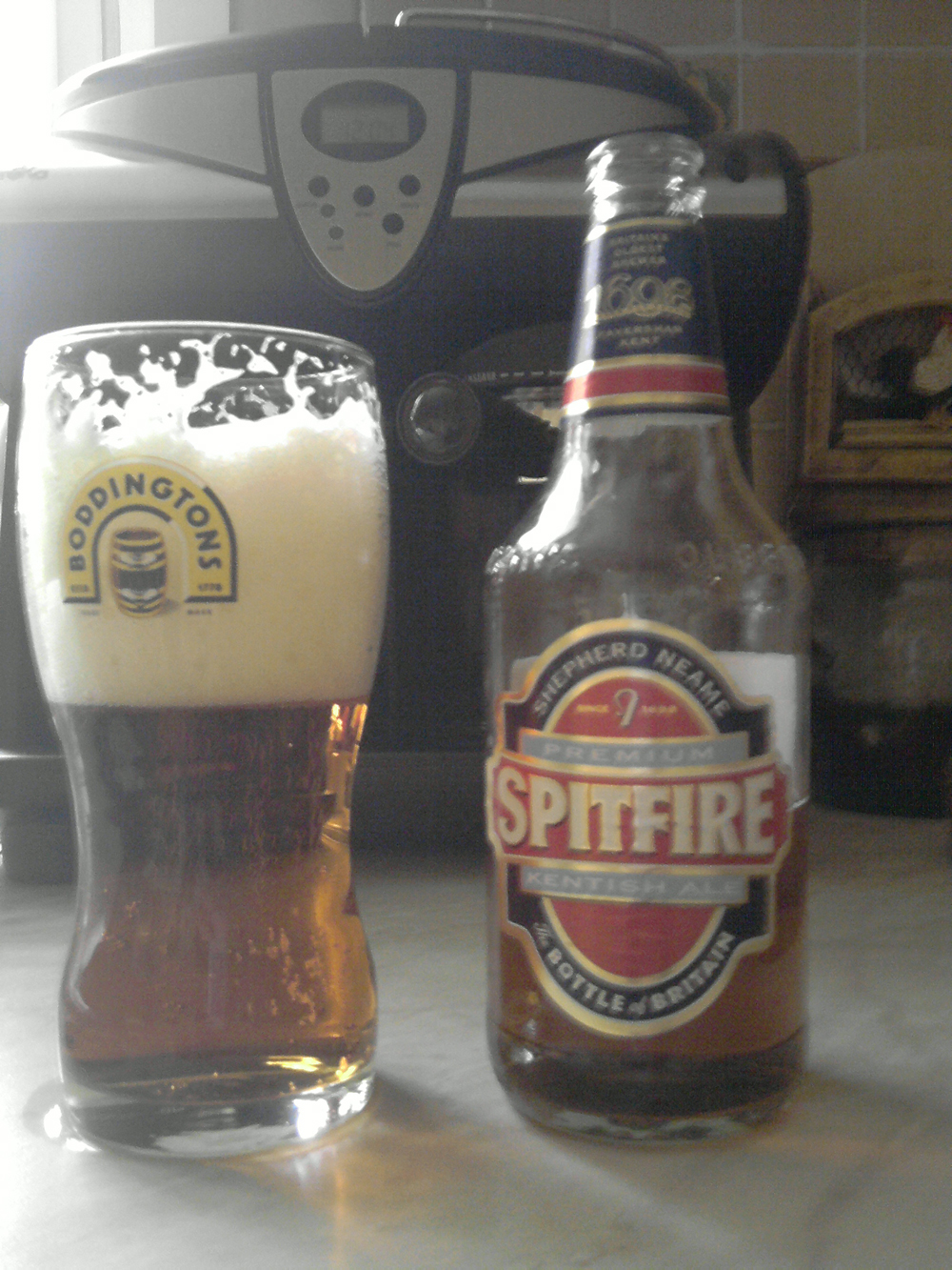 Test # 1 - Spitfire : Une bière riche en histoire