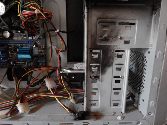 Au secours mon PC fume ! Et c'est pas de l'herbe...