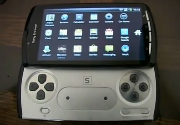 Aperçu du Sony Ericson Zeus Z1 alias le PSP-PHONE.
