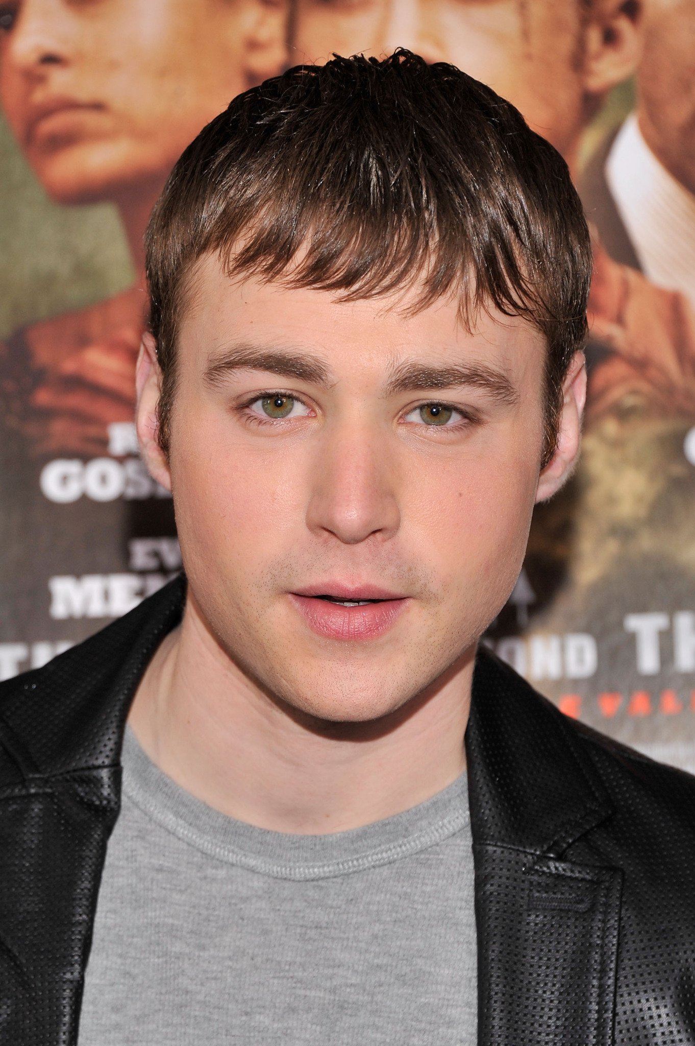 Emory Cohen astrotheme