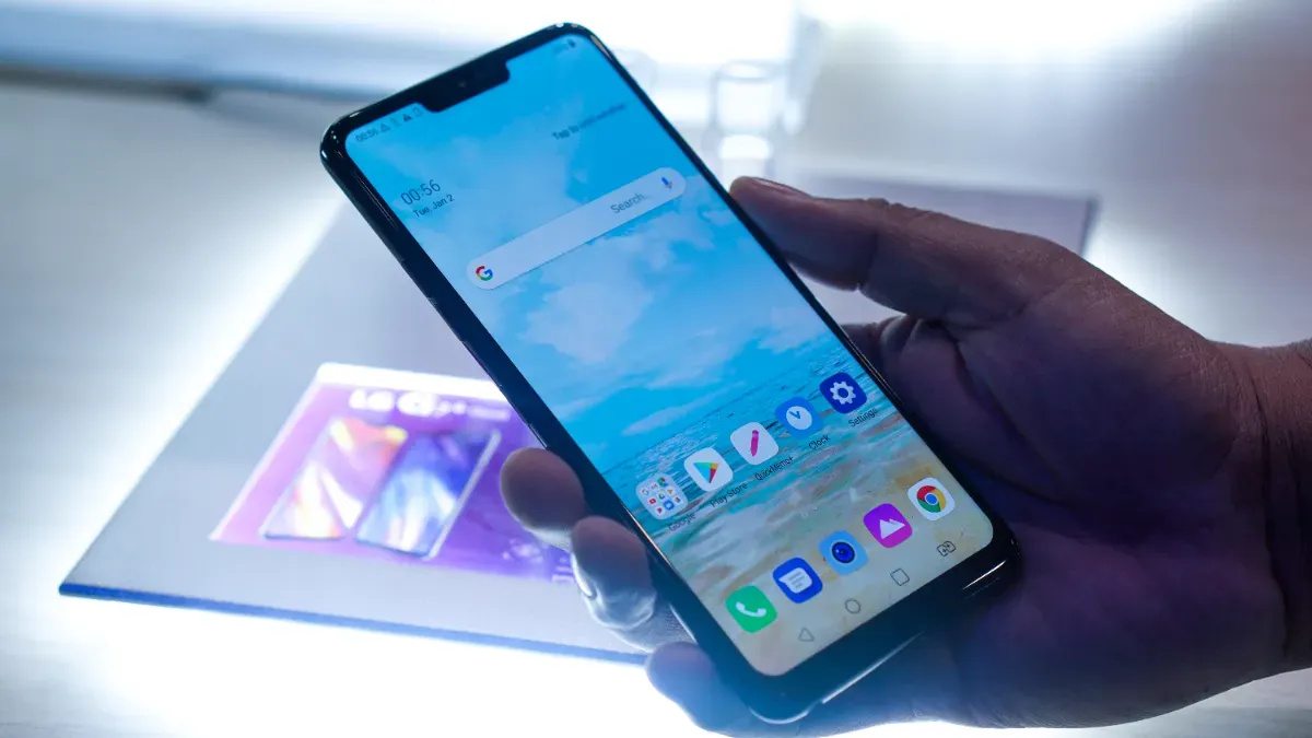 Samsung Messages ne fermera finalement pas en France : pourquoi les utilisateurs qui ont déjà migré vers Google Messages refusent de revenir