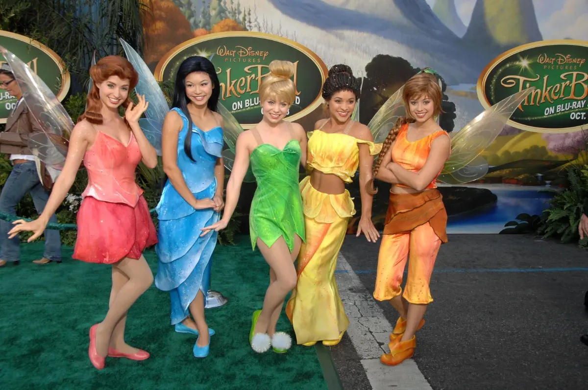 Disneyland fait disparaître la fée Clochette dès le 4 août alors que des millions d'enfants la réclament encore à chaque visite