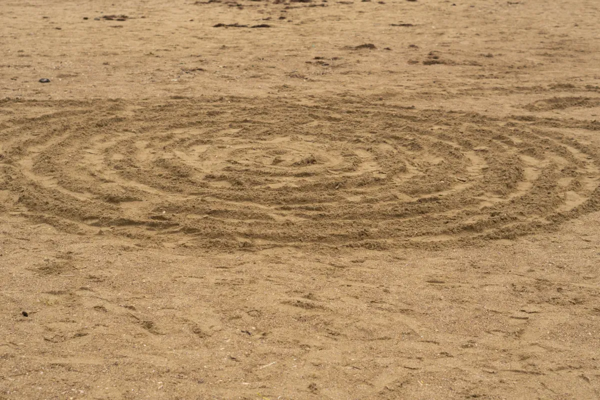 Ces cercles au Sahara restaient inexpliqués : des archéologues viennent enfin d'identifier les bâtisseurs, et ce n'est pas ce qu'on imaginait
