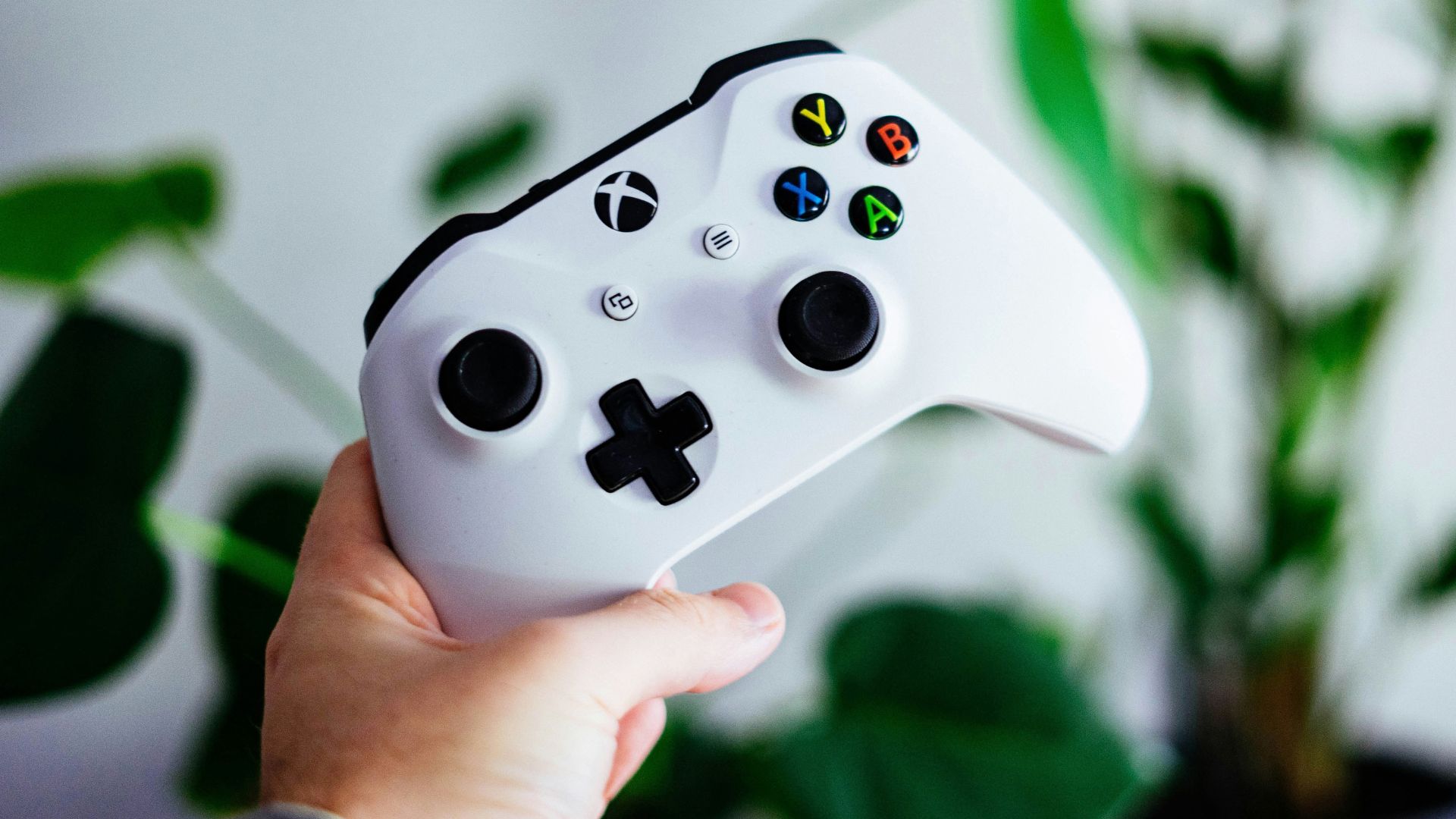 Xbox Series : sa nouvelle manette ultime a encore leaké avec de nouvelles fonctionnalités qui pourraient tout changer