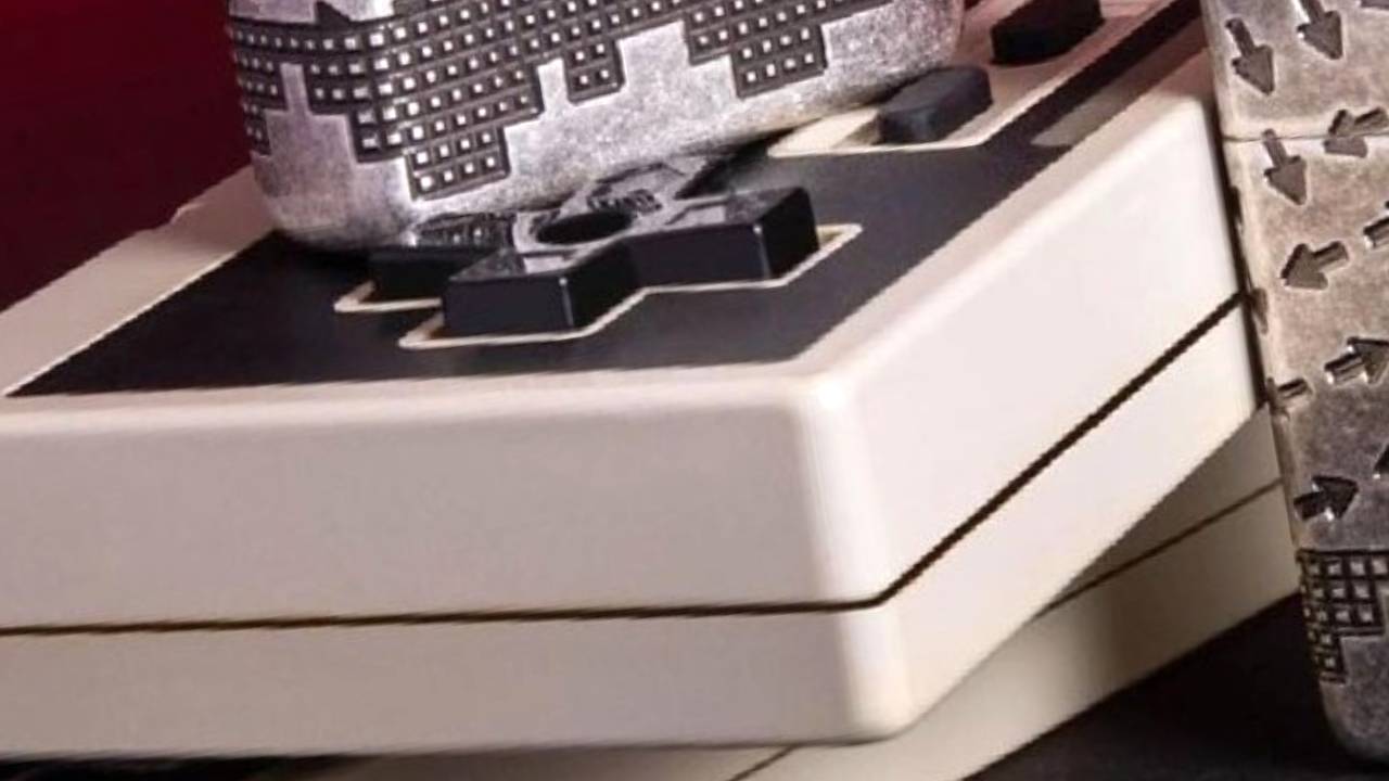 L'image du jour : Un zippo doté d'une superbe gravure vidéoludique