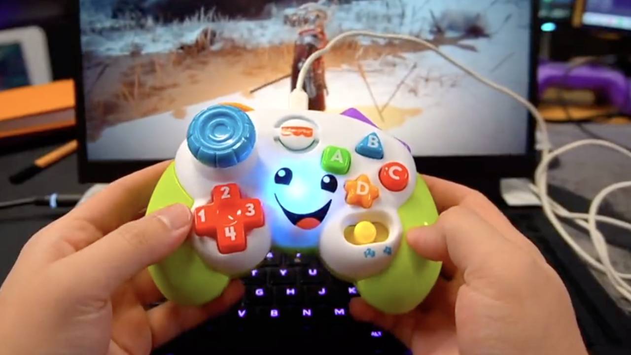 L'image du jour : Il l'a fait ! La manette Fisher Price devient fonctionnelle