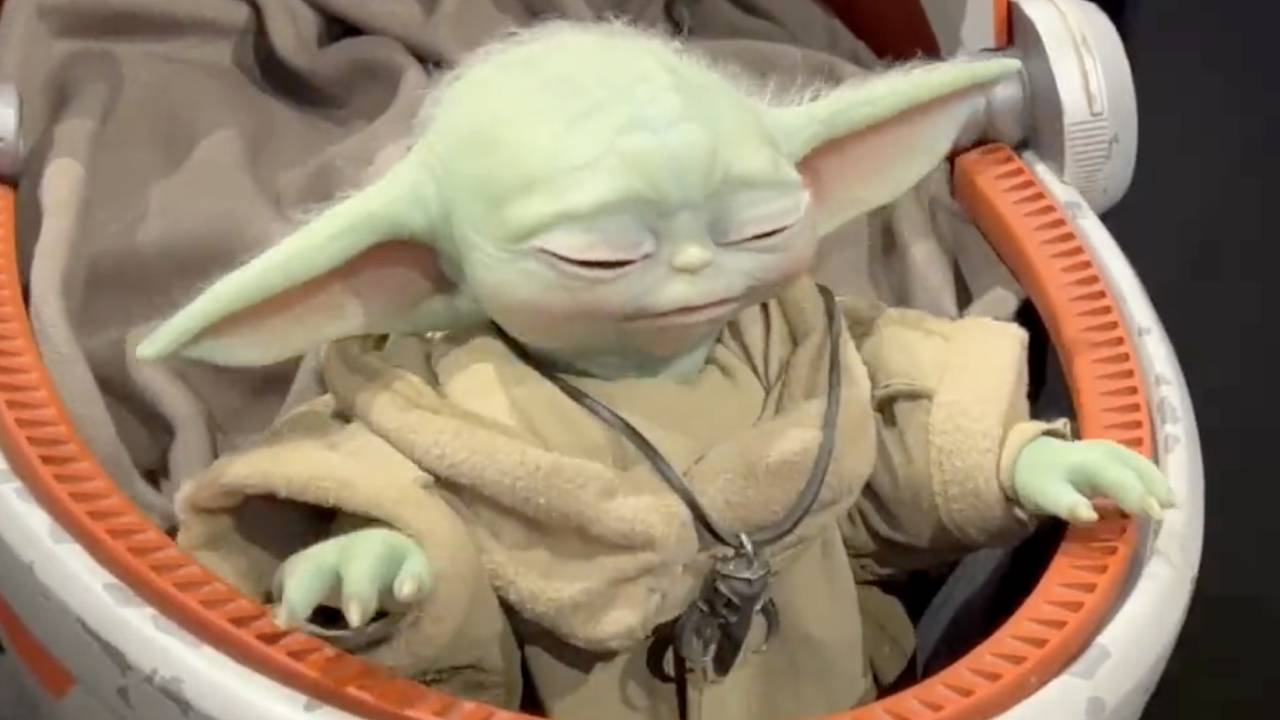 La vidéo du W-E : un superbe Bébé Yoda animatronique hors de prix au Comic-Con