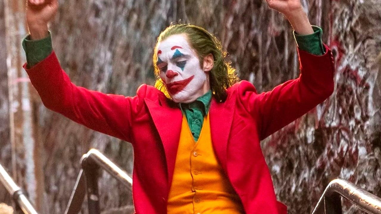 Joker 2 : le costume d'Harley Quinn (Lady Gaga) a leaké. Les fans partagés