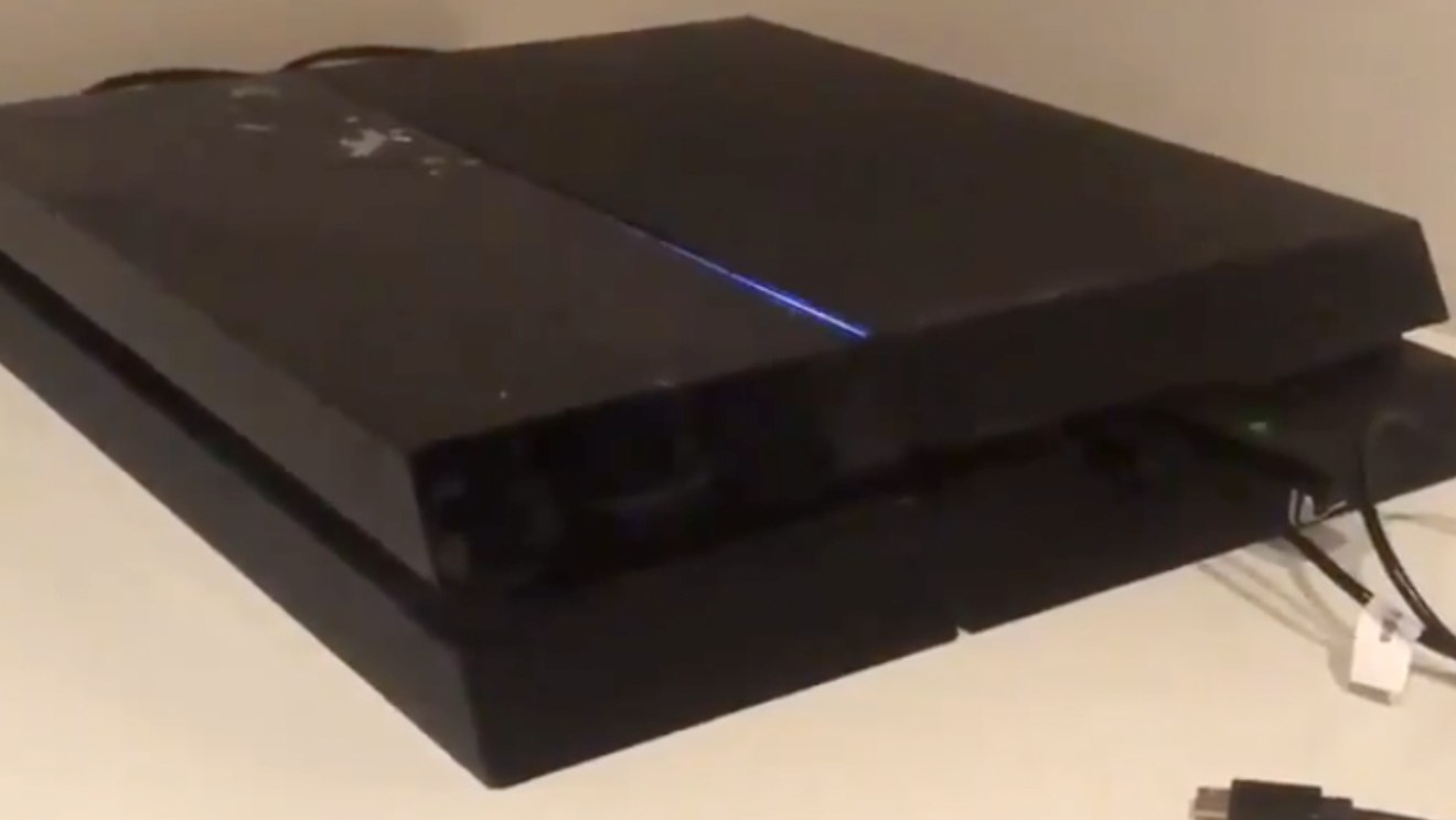 Youpi matin : pourquoi cette PS4 fait-elle le bruit d'un éléphant ?