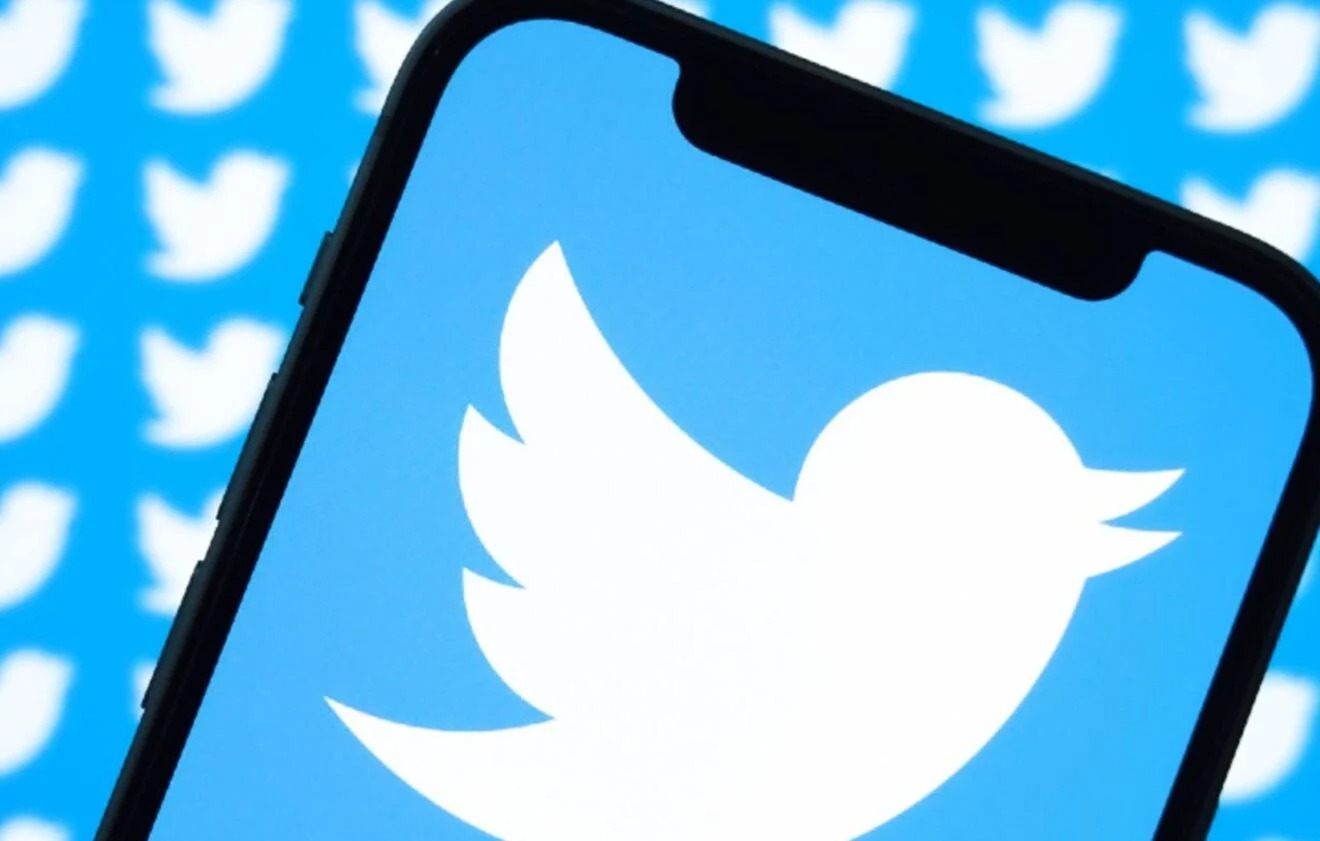 Twitter : Elon Musk pardonne tout le monde