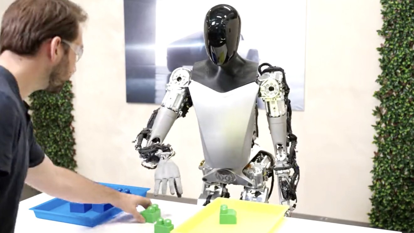 L'image du jour : Tesla impressionne avec son humanoïde, c'est flippant