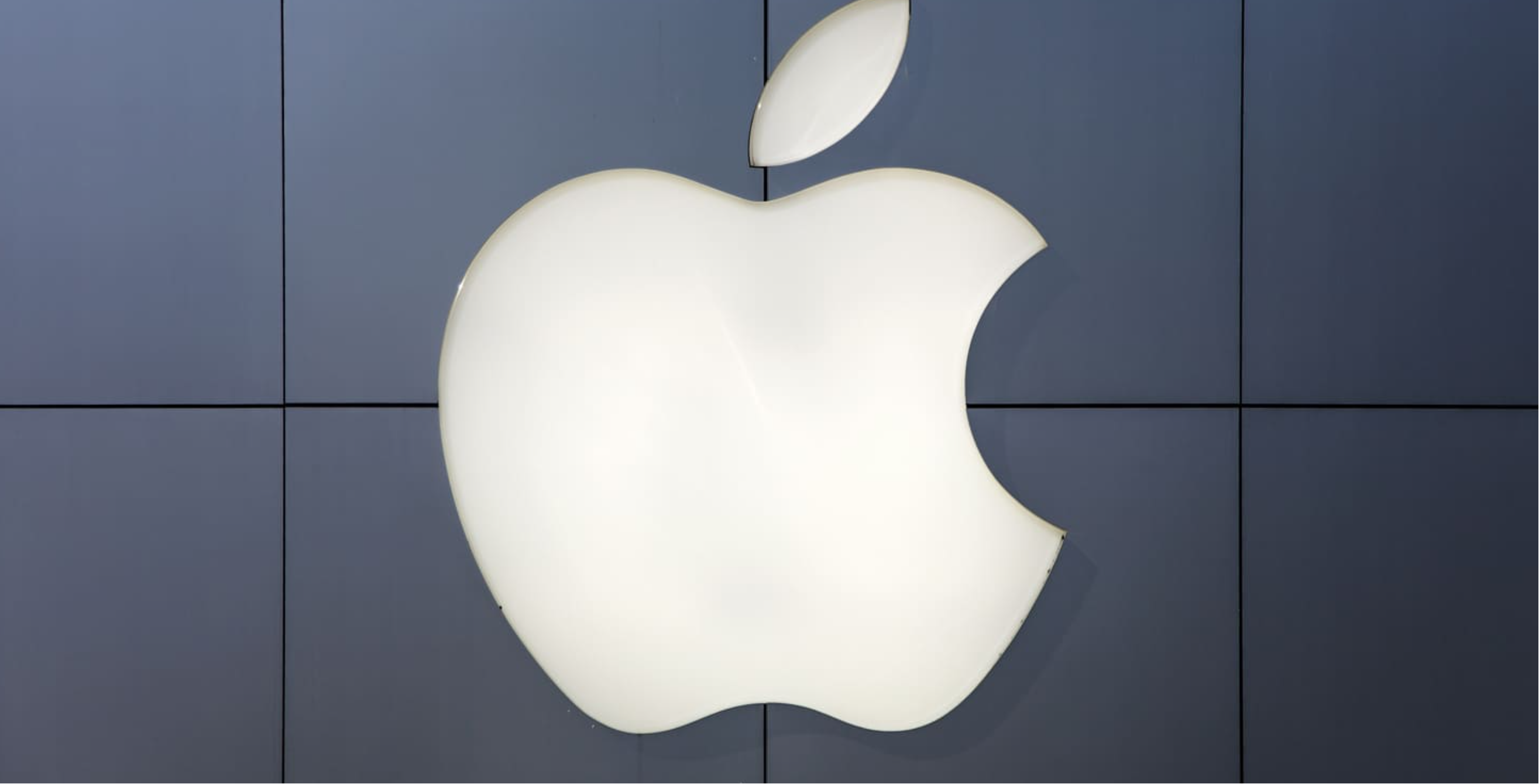 Apple lourdement condamné à verser une amende colossale